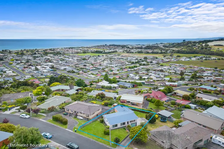 1 Laurel Place, Ulverstone TAS 7315