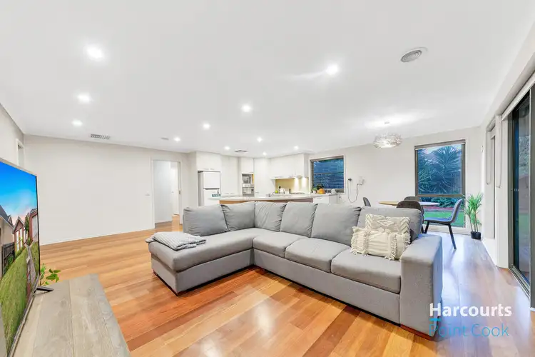 Fifth view of Homely house listing, 5 Andrew Chirnside Avenue, Seabrook VIC 3028