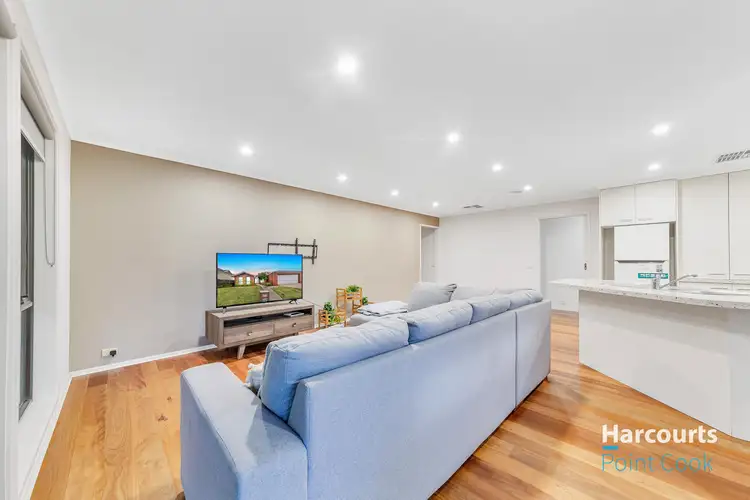 Sixth view of Homely house listing, 5 Andrew Chirnside Avenue, Seabrook VIC 3028