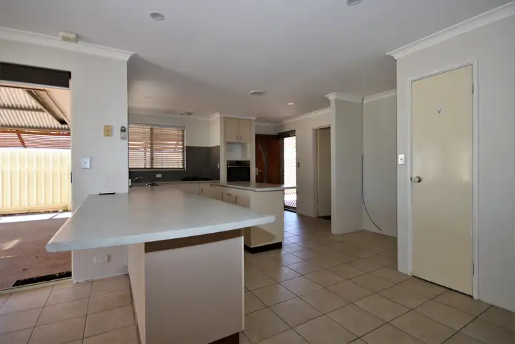 Fifth view of Homely house listing, 7 Hertford Elbow, College Grove WA 6230