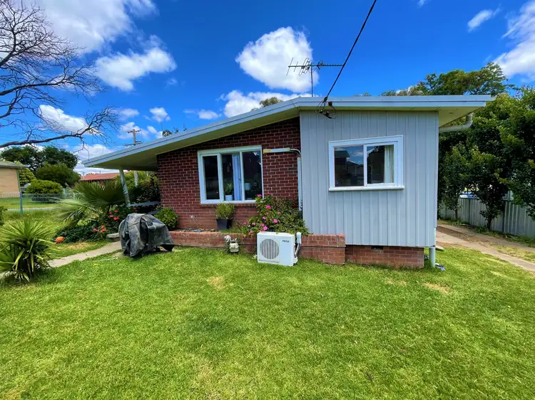 35 Taylor Road, Young NSW 2594