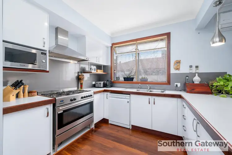 Sixth view of Homely house listing, 44 Pedder Way, Parmelia WA 6167