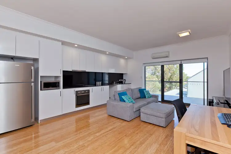 7/359 Oxford St, Mount Hawthorn WA 6016