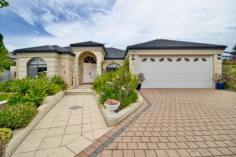 Main view of Homely house listing, 5 Caddy Close, Cooloongup WA 6168
