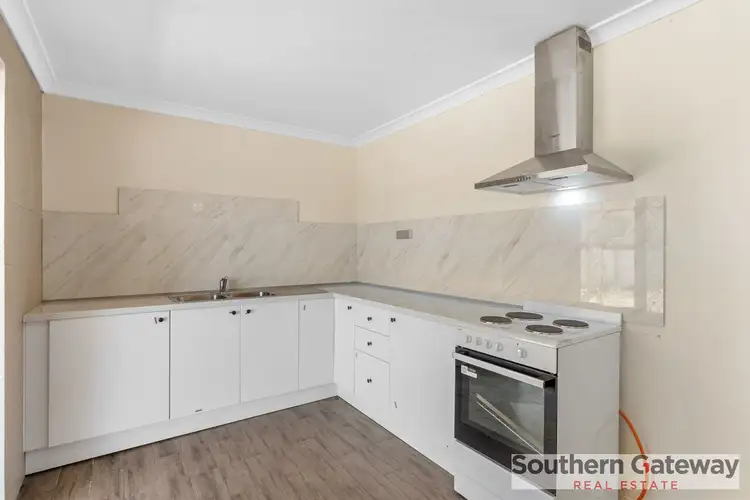 Fifth view of Homely house listing, 31 Newstead Crescent, Parmelia WA 6167