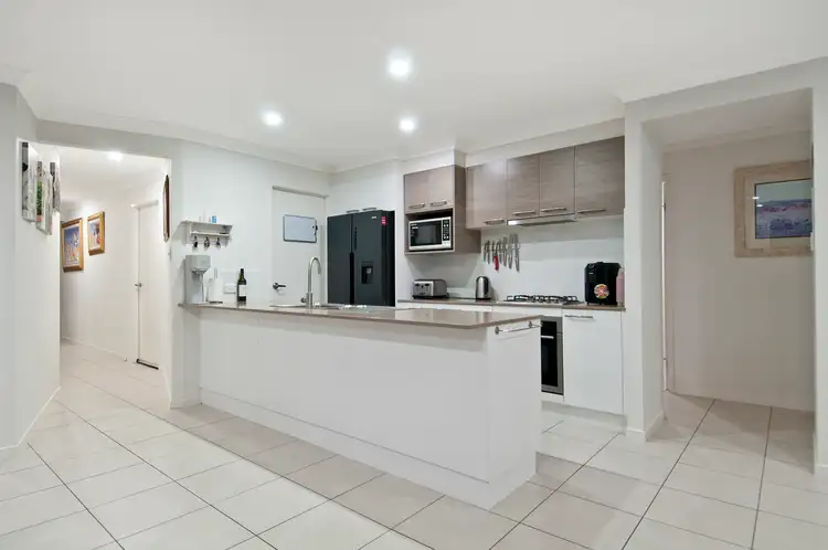 Third view of Homely house listing, 8 Regent Court, Bahrs Scrub QLD 4207