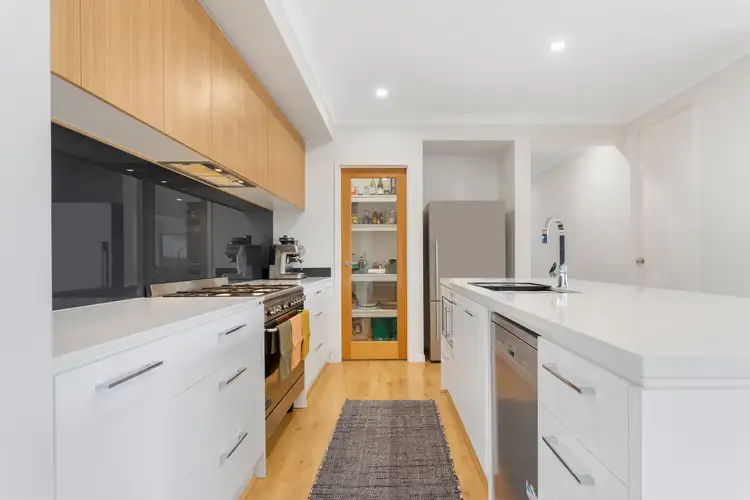 Sixth view of Homely house listing, 10 Thomas Court, Augustine Heights QLD 4300