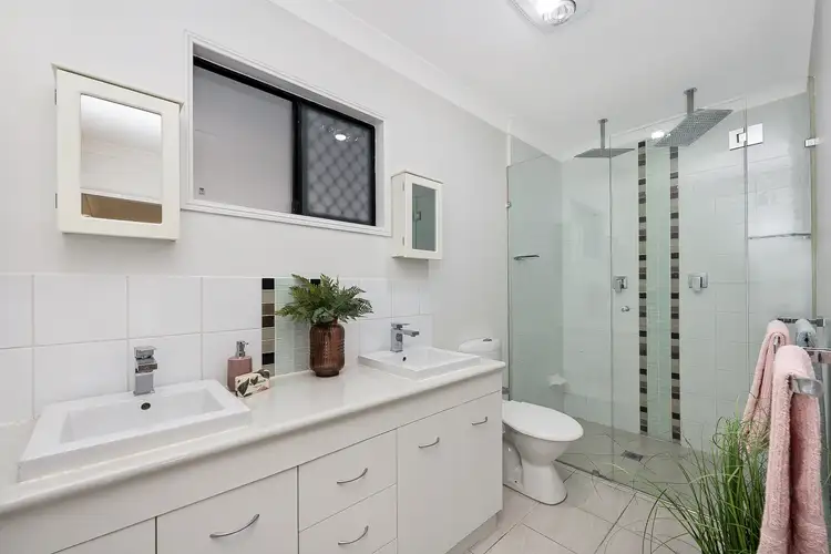 Sixth view of Homely house listing, 2 Mikado Court, Burdell QLD 4818