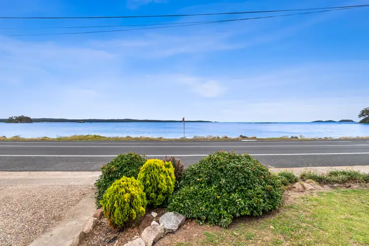 1/374 Beach Road, Batehaven NSW 2536