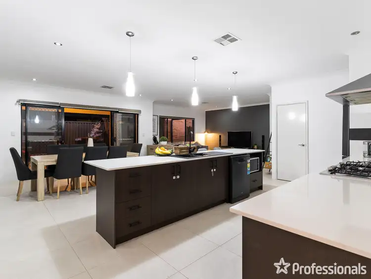 Sixth view of Homely house listing, 6 Camelot Street, Baldivis WA 6171