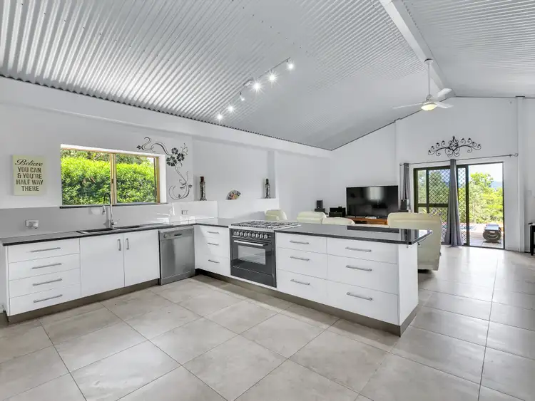 Fourth view of Homely house listing, 2 Brown Road, Preston QLD 4800