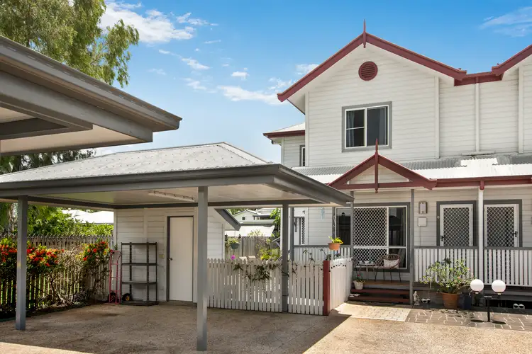 2/48 Roberts Street, Hermit Park QLD 4812