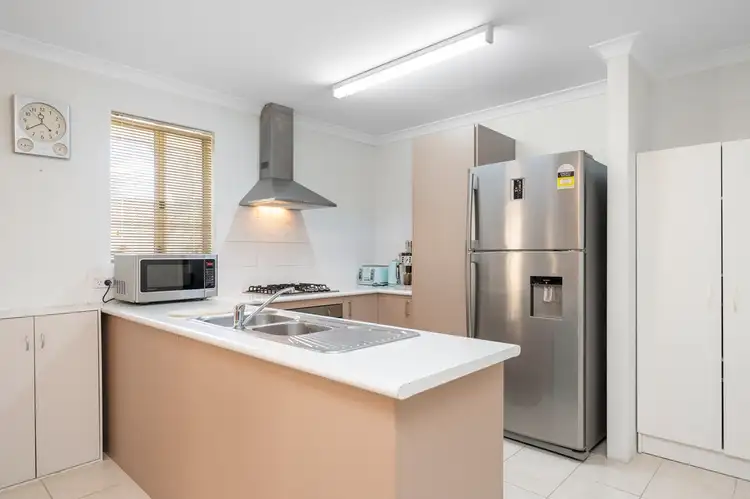 Sixth view of Homely house listing, 2 Pingle Drive, Greenfields WA 6210