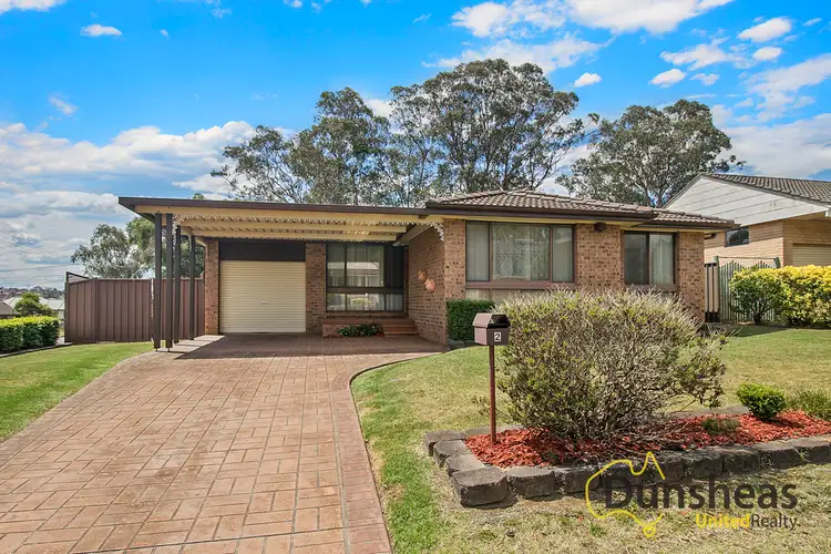 2 Fergusson Street, Glenfield NSW 2167