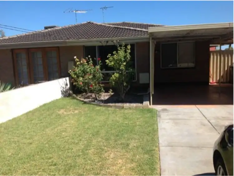54b Regan St, Rockingham WA 6168