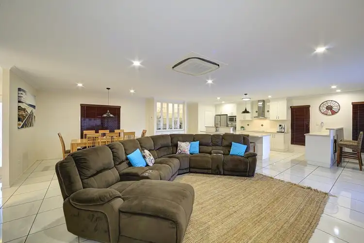 2 Outrigger Close, Bargara QLD 4670