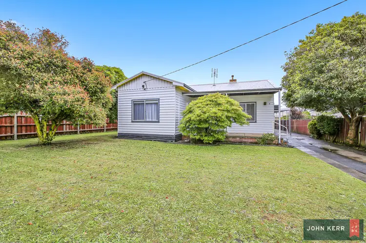 4 Hawker Street, Moe VIC 3825