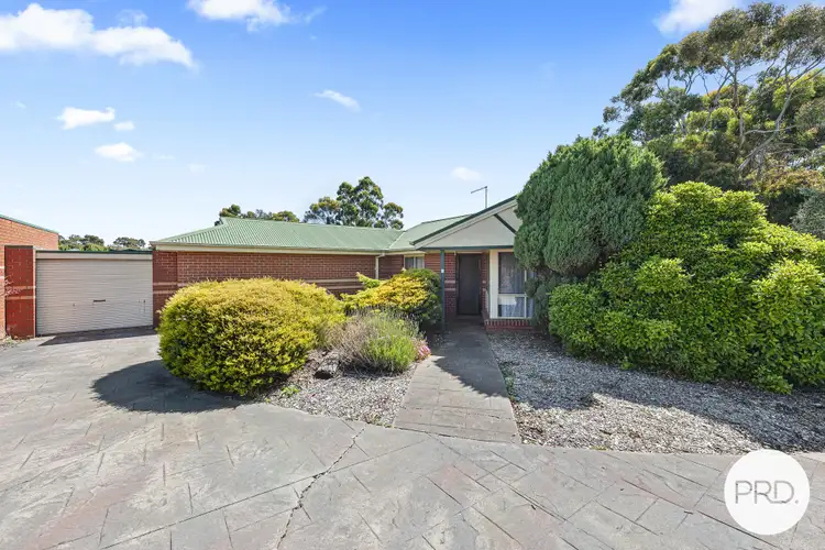 6/106 Whitehorse Road, Mount Clear VIC 3350