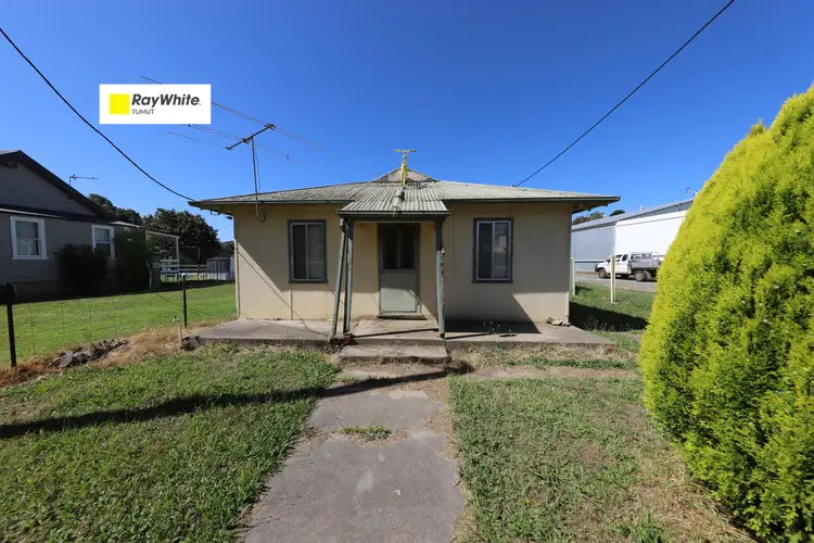 100 Tumut Street, Adelong NSW 2729