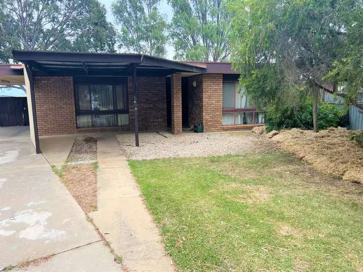 5 Carol Court, Deniliquin NSW 2710