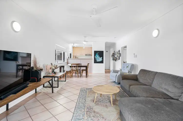 Fifth view of Homely unit listing, 11/303-305 Lake Street, Cairns North QLD 4870