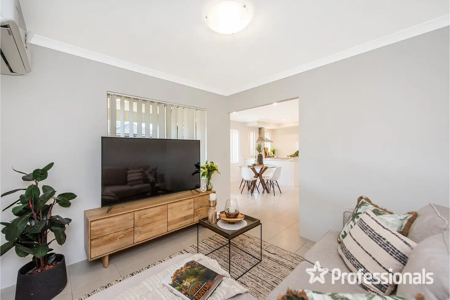 Main view of Homely apartment listing, 4/124 First Avenue, Bassendean WA 6054
