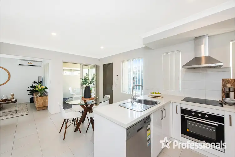 Third view of Homely apartment listing, 4/124 First Avenue, Bassendean WA 6054
