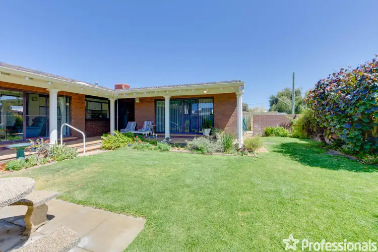 Fifth view of Homely house listing, 2 Reef Place, Safety Bay WA 6169