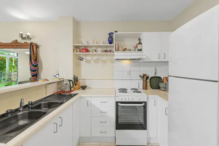 Sixth view of Homely apartment listing, 28/1-19 Poinciana Street, Holloways Beach QLD 4878