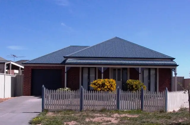 29 Broadhurst Way, Caroline Springs VIC 3023