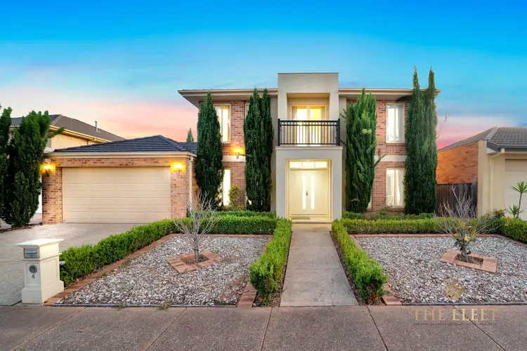 4 Crystal Court, Sanctuary Lakes VIC 3030