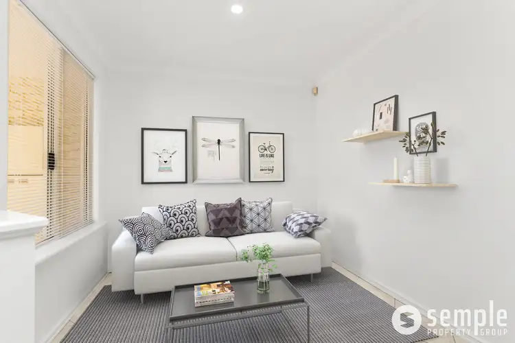 9b Gandossi Court, Success WA 6164