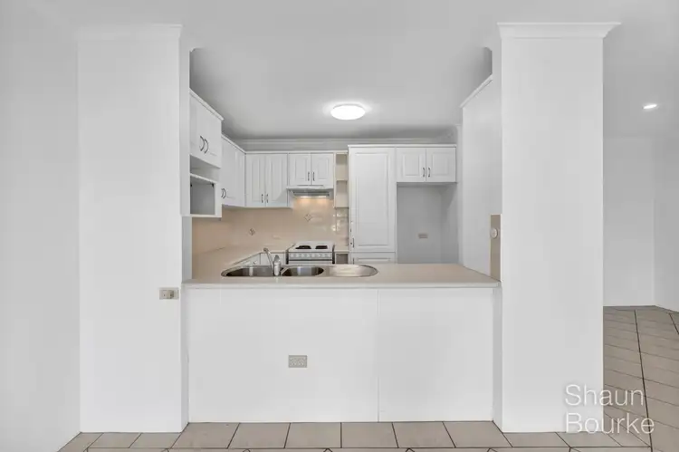 Fourth view of Homely apartment listing, 11/32 Armrick Ave, Broadbeach QLD 4218