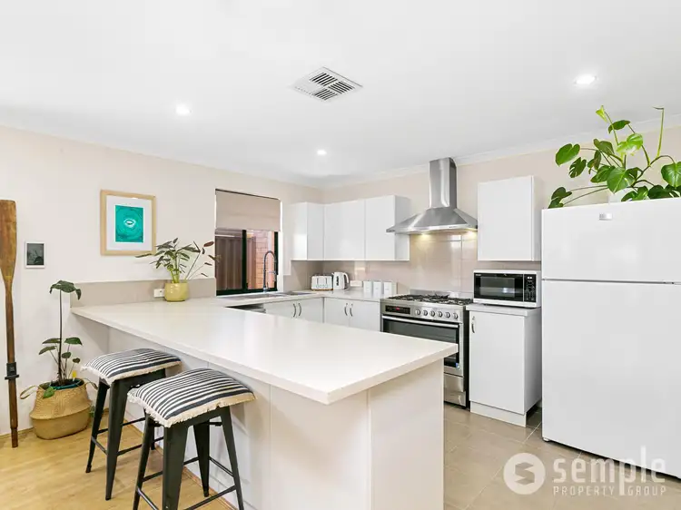 Fifth view of Homely house listing, 10 Elsinge Link, Baldivis WA 6171