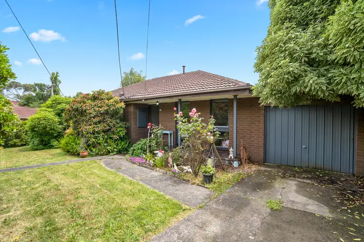 68 Francis Crescent, Ferntree Gully VIC 3156