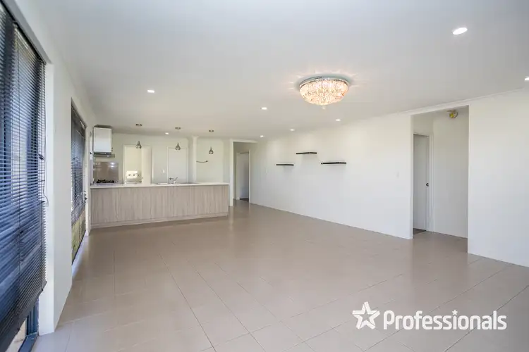 Seventh view of Homely house listing, 5 Oncidium Way, Seville Grove WA 6112