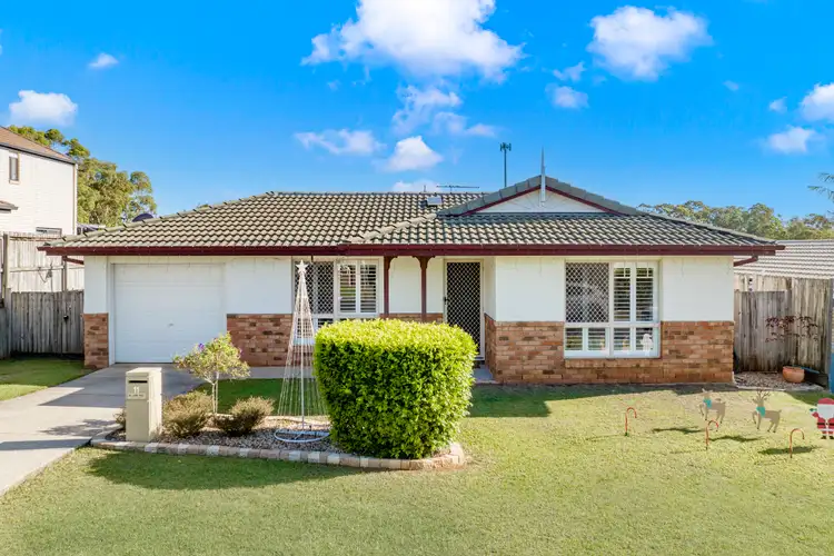 11 Lucy Court, Ormiston QLD 4160