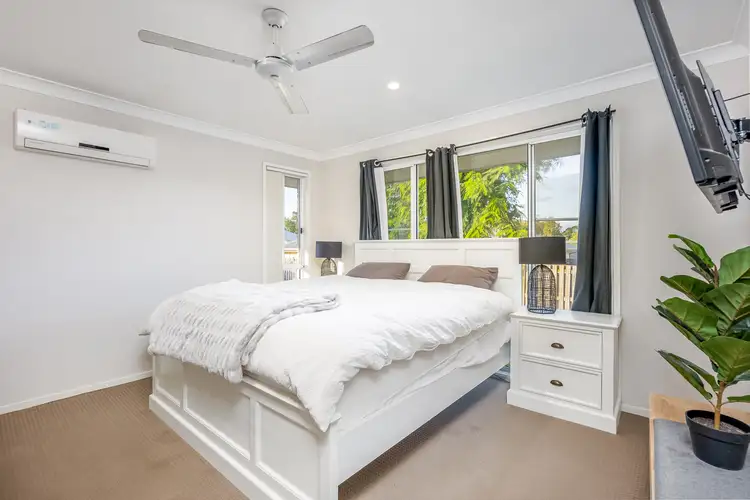 10 Pinehurst Avenue, Leichhardt QLD 4305