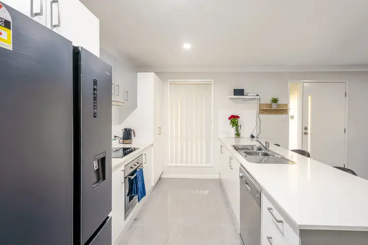 Fifth view of Homely house listing, 10 Pinehurst Avenue, Leichhardt QLD 4305