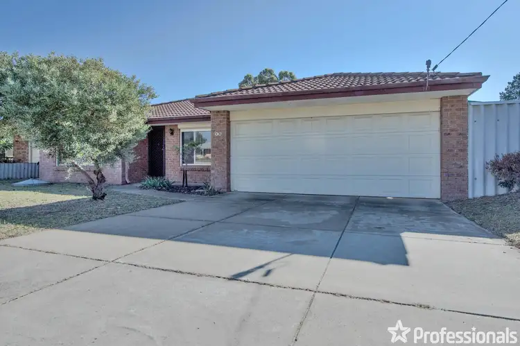 Second view of Homely house listing, 19 Salcombe Way, Warnbro WA 6169