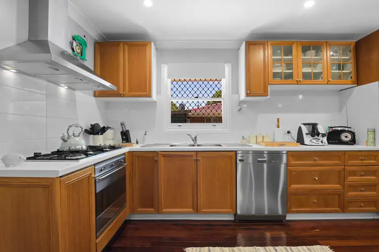 Sixth view of Homely house listing, 18 Cornish Way, Pinjarra WA 6208