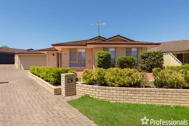 14A Somerset Rise, Kardinya WA 6163