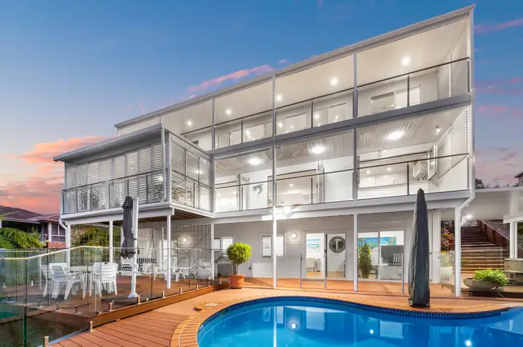 135 K P Mcgrath Drive, Elanora QLD 4221