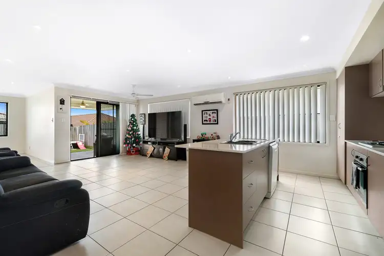 Fifth view of Homely house listing, 37 McLachlan Circuit, Willow Vale QLD 4209