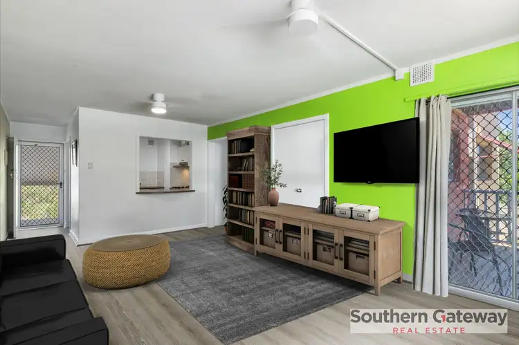 23/21 Disney Road, Parmelia WA 6167