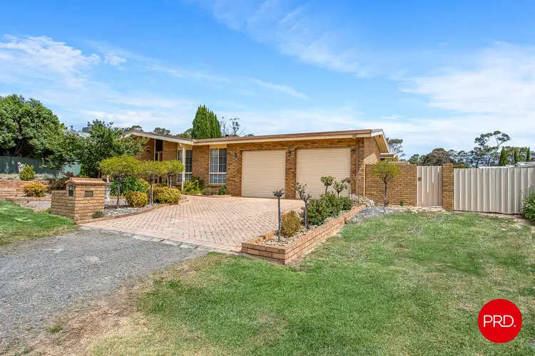 Second view of Homely house listing, 10 Phillis Street, Kangaroo Flat VIC 3555