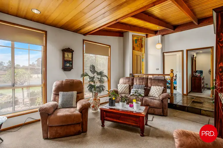 Fifth view of Homely house listing, 10 Phillis Street, Kangaroo Flat VIC 3555