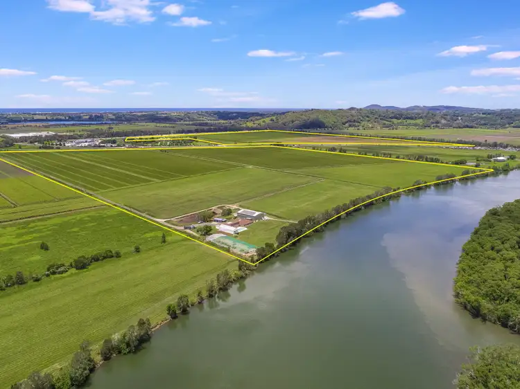 9441 Tweed Valley Way, Chinderah NSW 2487