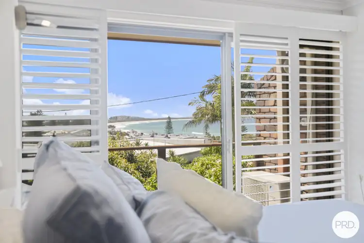 16 Seaview Street