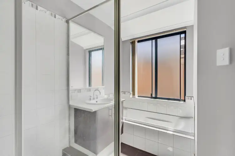 Fifth view of Homely house listing, 5 Pyrite Way, Dalyellup WA 6230